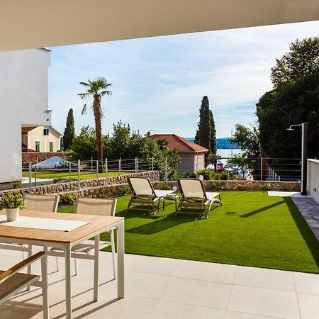 Apartments Vengust Malinska Exterior photo